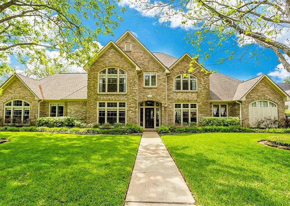 1st image of 32903 Welton Ct