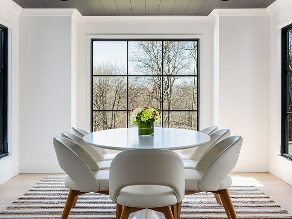 20 Greenbriar Ln 19 - PRINT.jpg