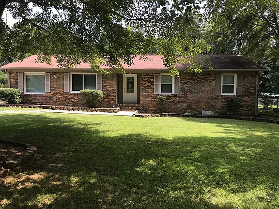 4th image of 194 Lake Ct