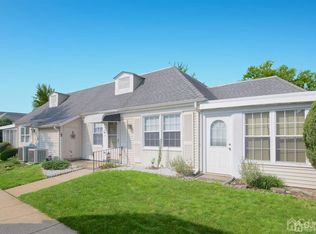 140 Plymouth Ln #C, Monroe Township, NJ 08831