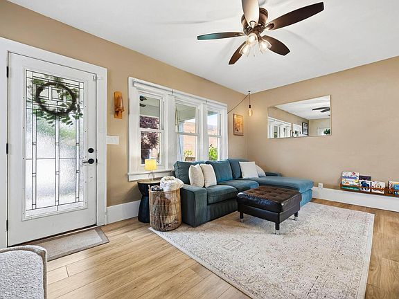 5th image of 367 Sheldon Ave