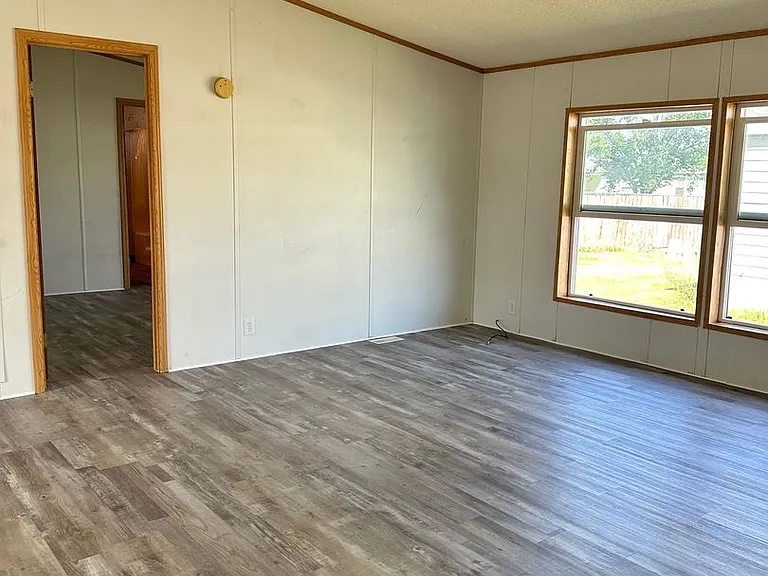 119 Silver Maple Dr — Photo 17