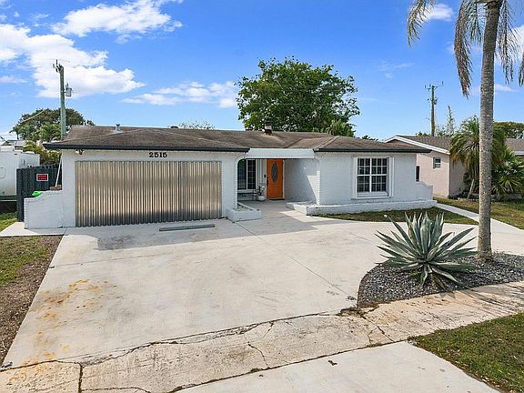 4th image of 2515 NW 105th Ln