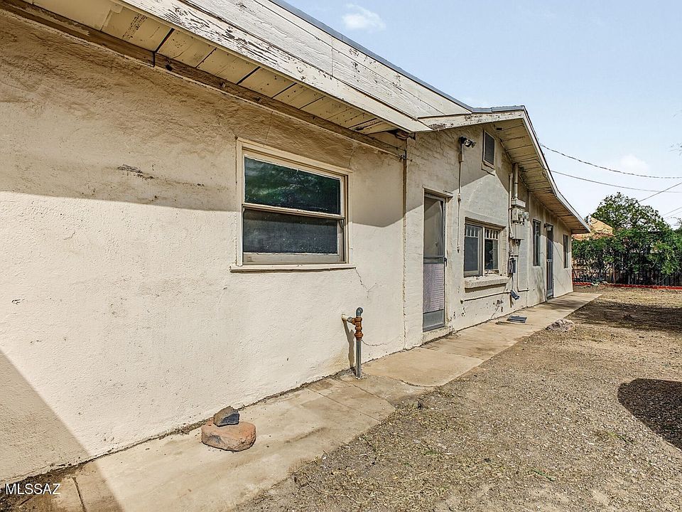 1st image of 227 S Grande Ave Unit A