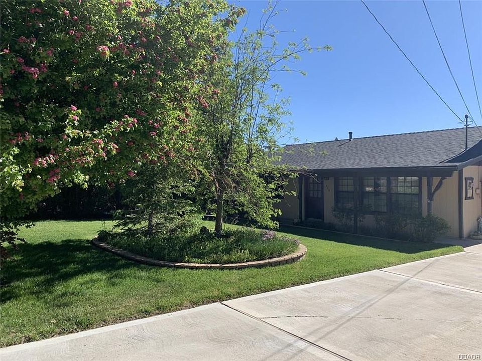 1st image of 368 Montclair Dr