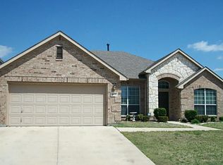 609 Catalpa Rd, Fort Worth, TX 76131