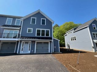 16 Thompson Way, Rye, NH 03870