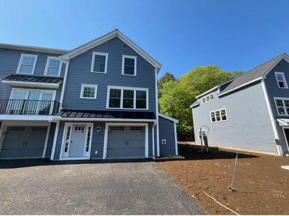 16 Thompson Way, Rye, NH 03870