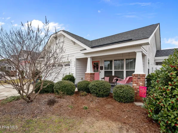 2124 Maple Leaf Drive, Southport, NC 28461
