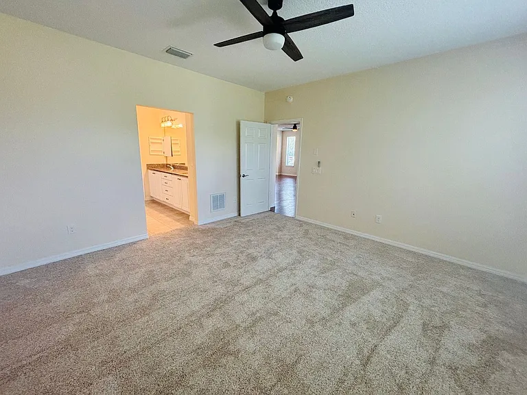 4859 NW 35th Lane Rd — Photo 17