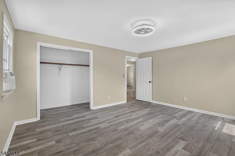 2 bed, 1.0 bath, $2,600 — Photo 4