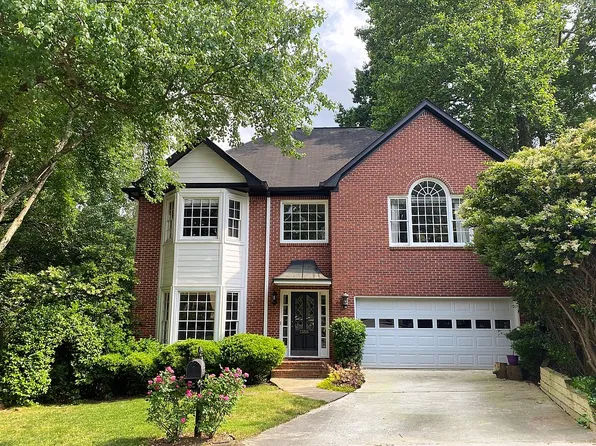 1185 Alexandria Ct, Atlanta, GA 30319