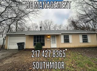 801 Southmoor Dr, Danville, IL 61832