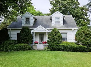 1030 Roberta Rd, Schenectady, NY 12303