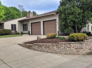 8415 Mid Town Rd, Madison, WI 53719