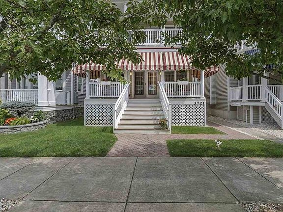 2nd image of 3721 Asbury Ave APT 1