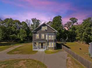 484-486 Main St, Bridgewater, MA 02324