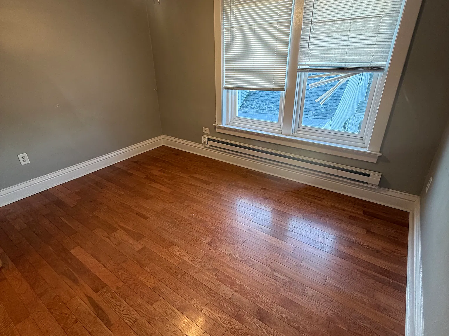 600 Moen Ave — Photo 4