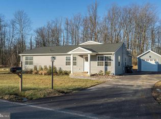 6795 Passer Rd, Coopersburg, PA 18036