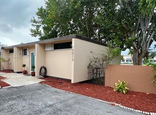 15012 Royal Palm Ave #15012, Hialeah, FL 33014