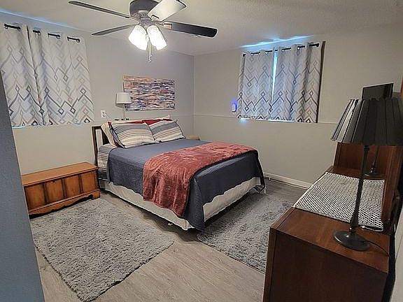 3rd image of 1009 Court Ter