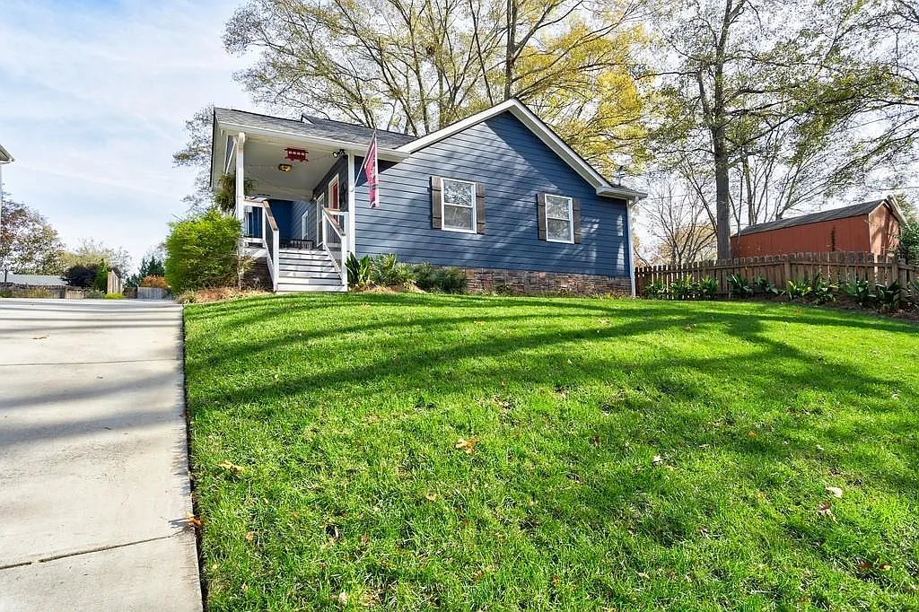 3 bed, 1472 sqft, $3,550 — Photo 1