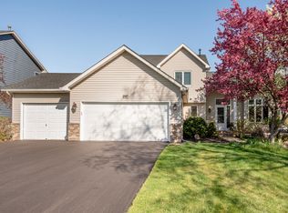 4140 Hanrehan Trl, Savage, MN 55378