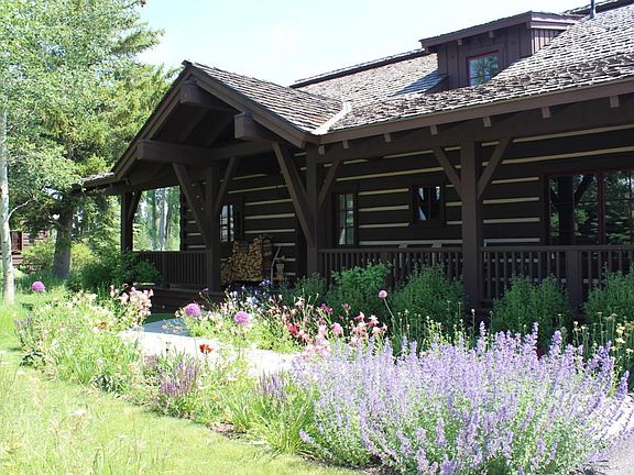 Wildflower Entry