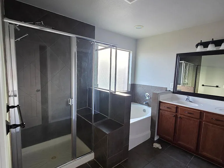 14377 Whisper Mare Ct — Photo 11