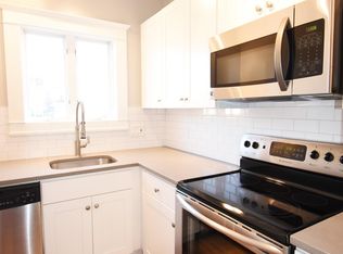 36 Washington St #1, Bristol, RI 02809