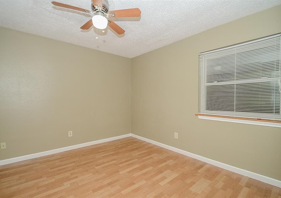 1st image of 13610 N Terrace Creek Cir