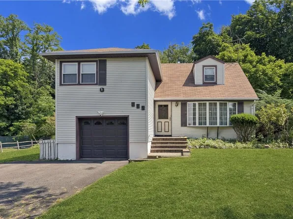 187 Charles Boulevard, Valley Cottage, NY 10989