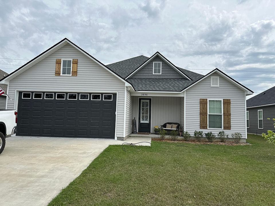1st image of 3856 Bettys Pl