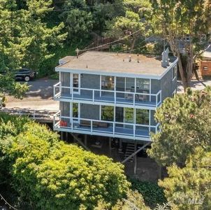 122 - 124 Woodward Avenue, Sausalito, CA, 94965