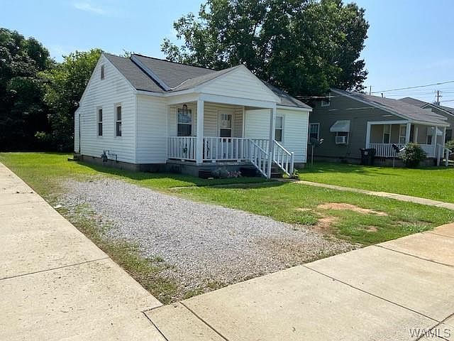 1st image of 8 Juanita Dr