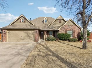 12451 E 129th St N, Collinsville, OK 74021
