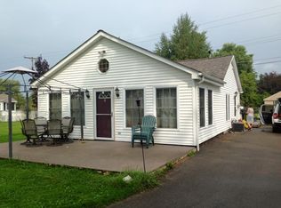 7351 Kilkare Rd, Lexington, MI 48450