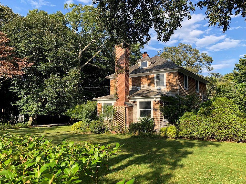 1st image of 10 Lamb Ave