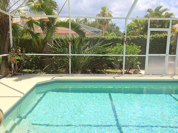 2nd image of 5809 Drummond Way