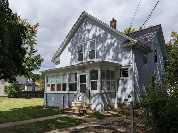 2008 E Ganson St, Jackson, MI 49202