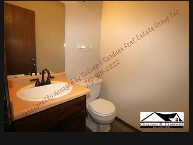 2462 Astrozon Cir — Photo 4