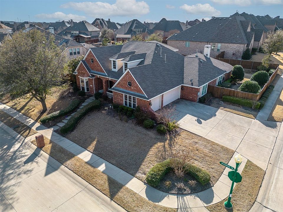 1st image of 600 Willowview Dr