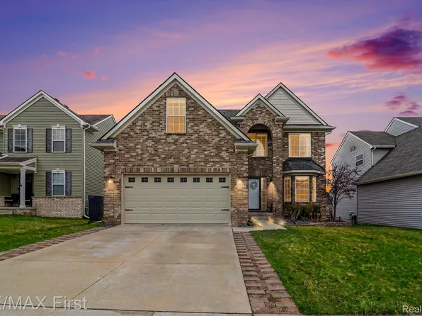 4128 Peach Tree Ln, Howell, MI 48843