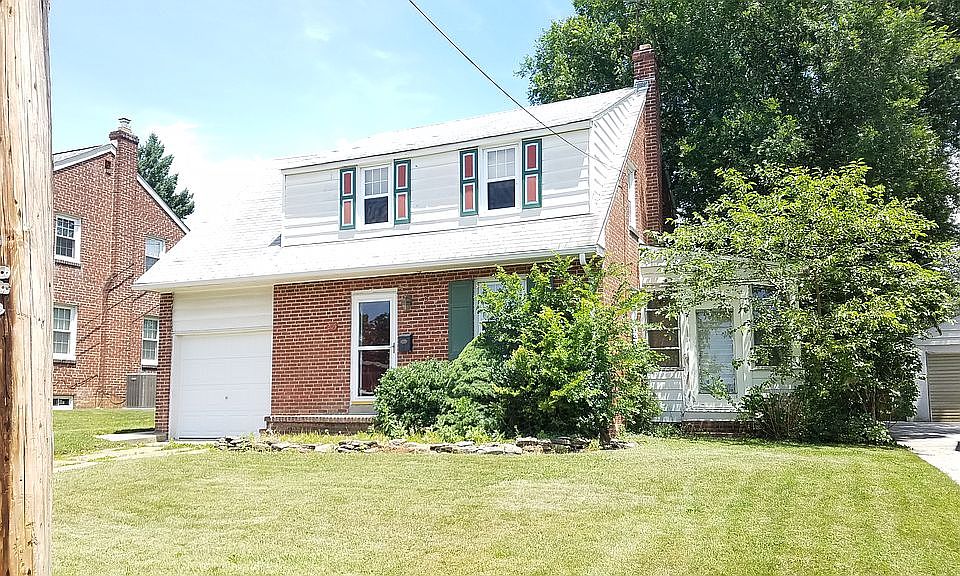 1st image of 205 Becker Ave