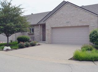 11417 Russell Dr, Huntley, IL 60142