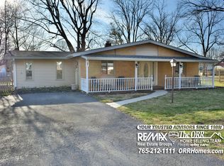 207 N Redwood Ln, Muncie, IN 47304