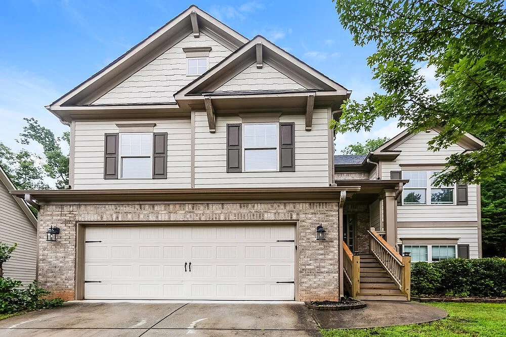 4 bed, 3.0 bath, 2143 sqft, $4,130 — Photo 1