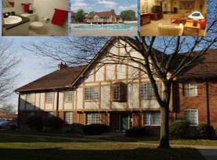 30272 Southfield Rd, Southfield, MI 48076