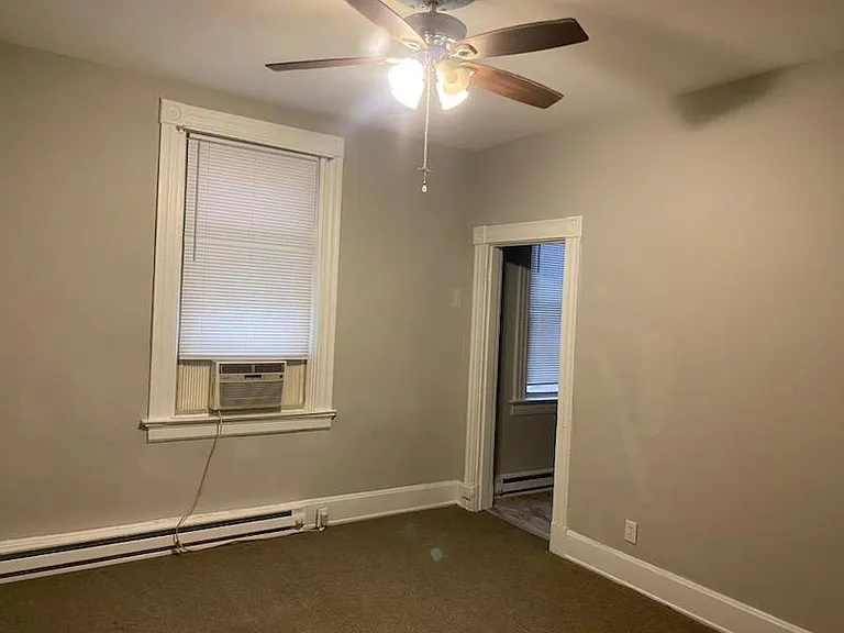 4712 Station Ave — Photo 5