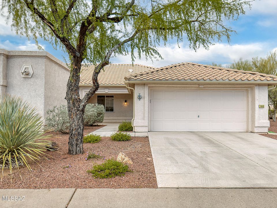 1st image of 1440 W Bridalveil Pl